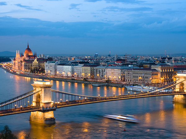 Budapešť, Maďarsko